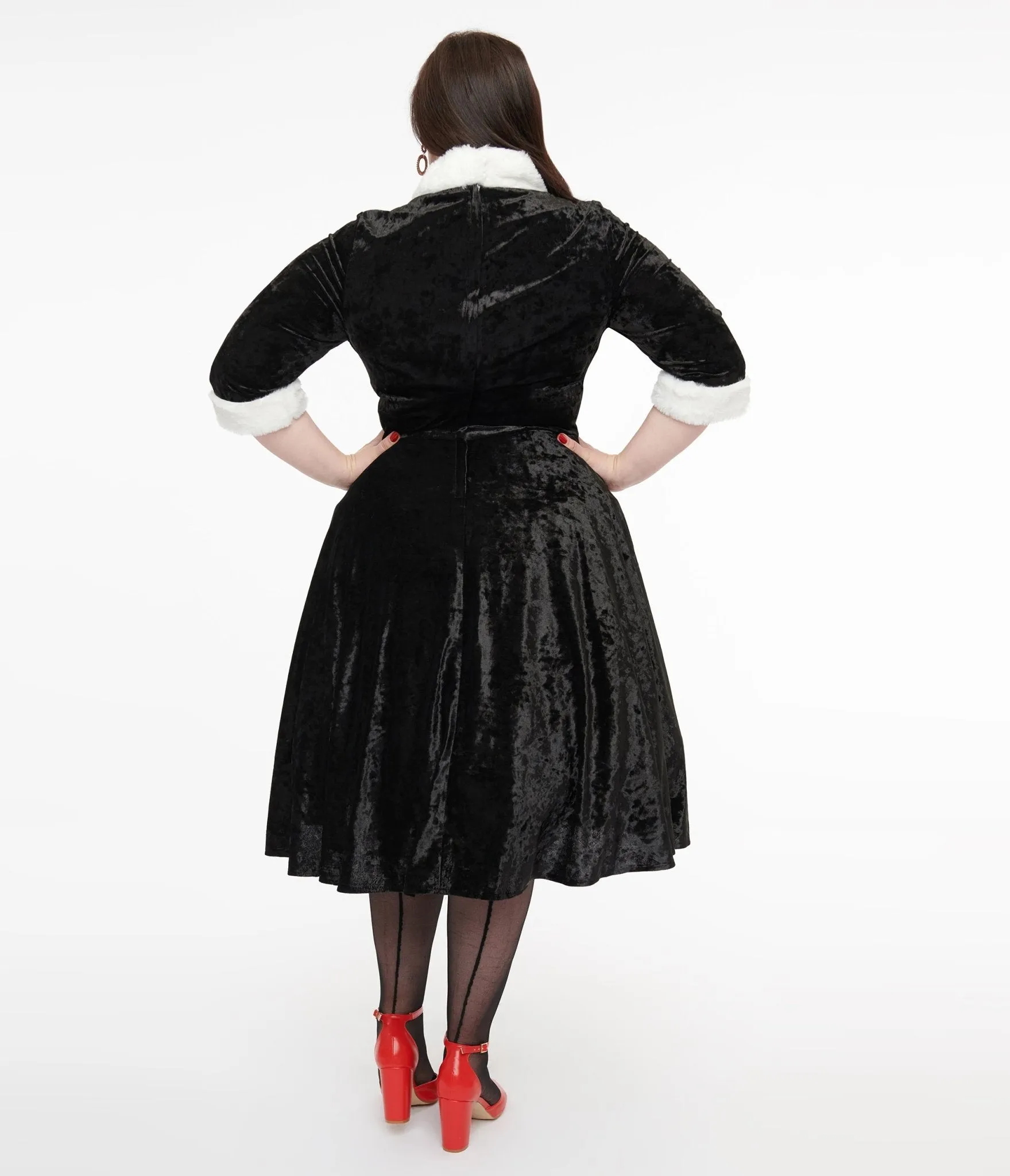 Unique Vintage Plus Size 1950s Black Crushed Velvet & White Fur Delores Swing Dress Casual Everyday Look