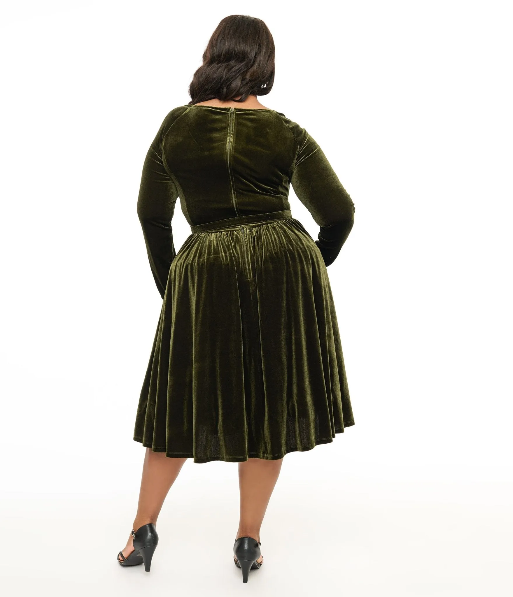 Unique Vintage Plus Size 1950s Dark Olive Velvet Sweetheart Swing Dress Casual Everyday Look