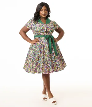 Unique Vintage Plus Size 1950s Green Ditsy Floral Cotton Shirt Dress Casual Everyday Look