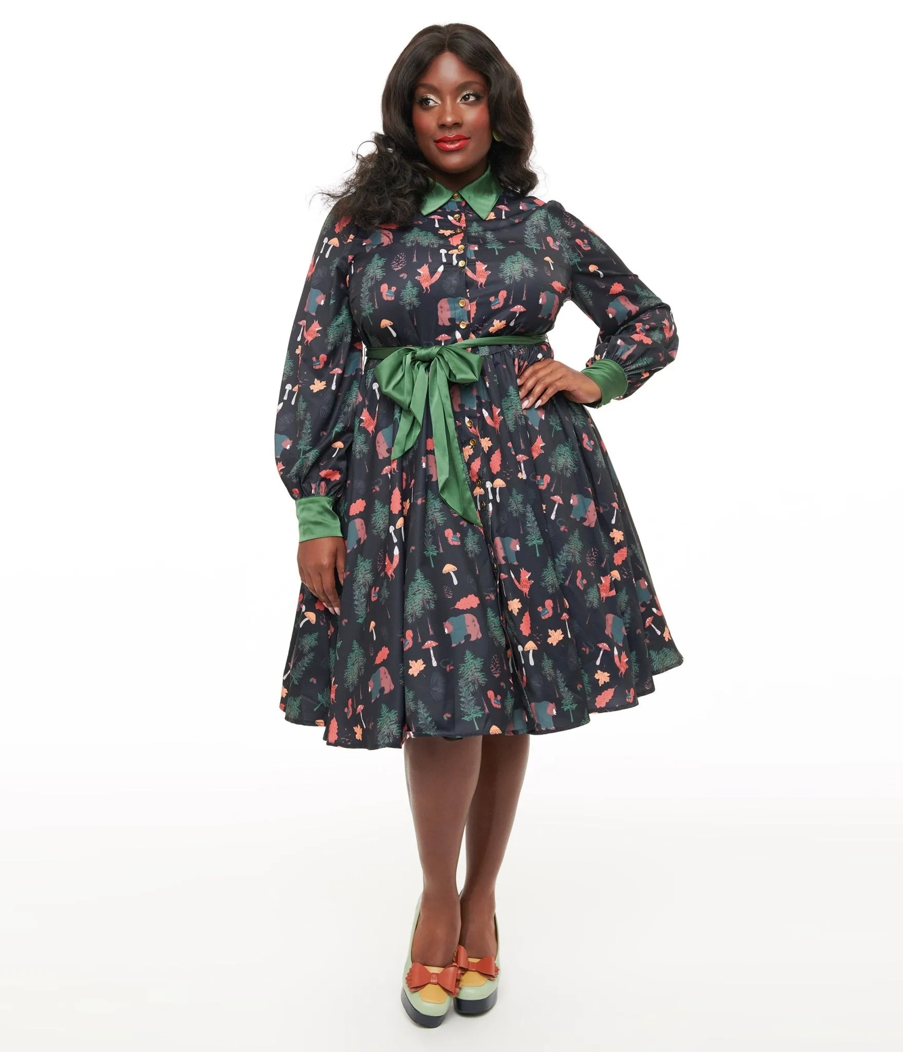 Unique Vintage Plus Size 1970s Woodland Creature Print Shirt Dress Casual Everyday Look