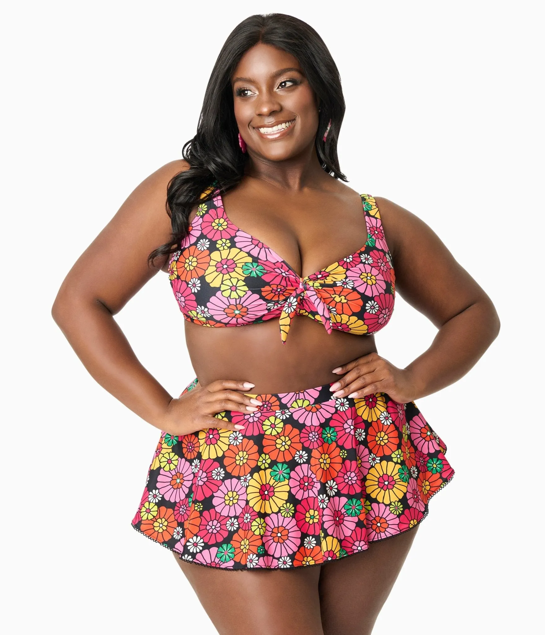 Unique Vintage Plus Size Black & Flower Child Print Swim Top Beach Vacation Ready