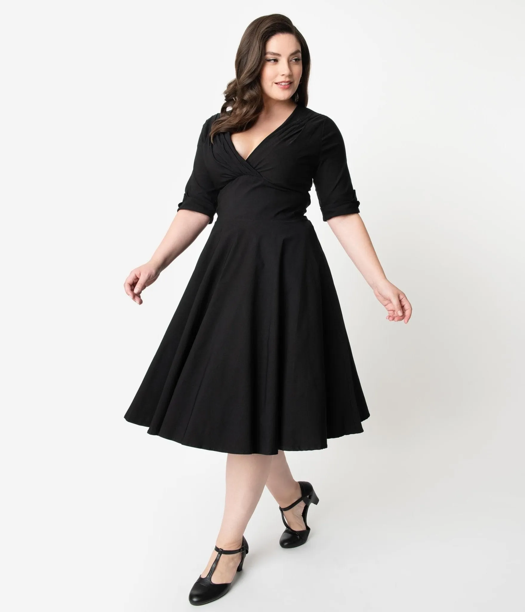 Unique Vintage Plus Size Black Delores Swing Dress with Sleeves Casual Everyday Look