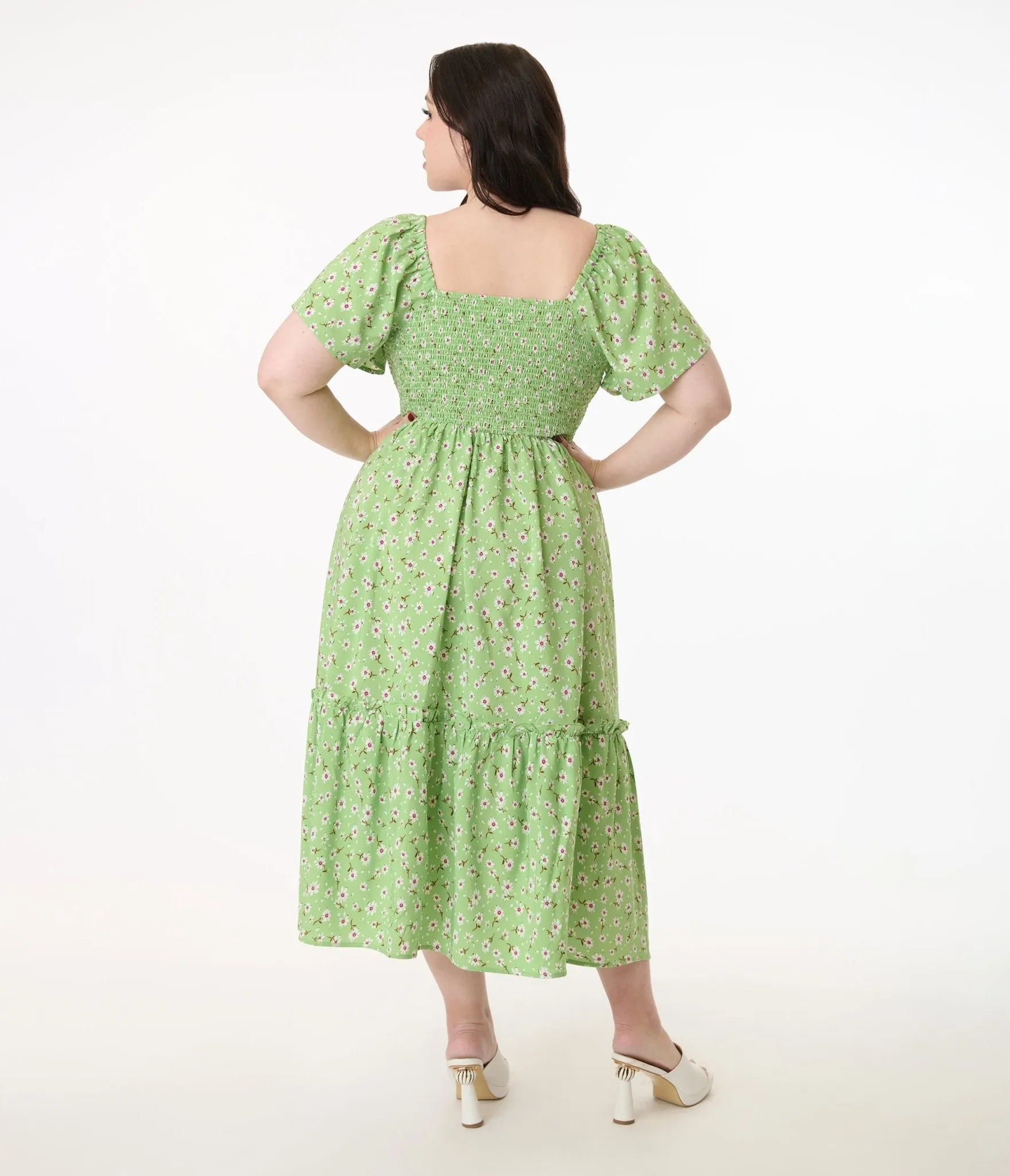 Unique Vintage Plus Size Green & White Ditsy Floral Smocked Bodice Midi Dress Casual Everyday Look