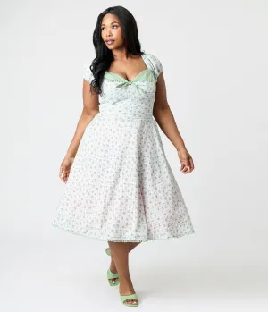 Unique Vintage Plus Size Green Floral Gingham Print Swing Dress Casual Everyday Look