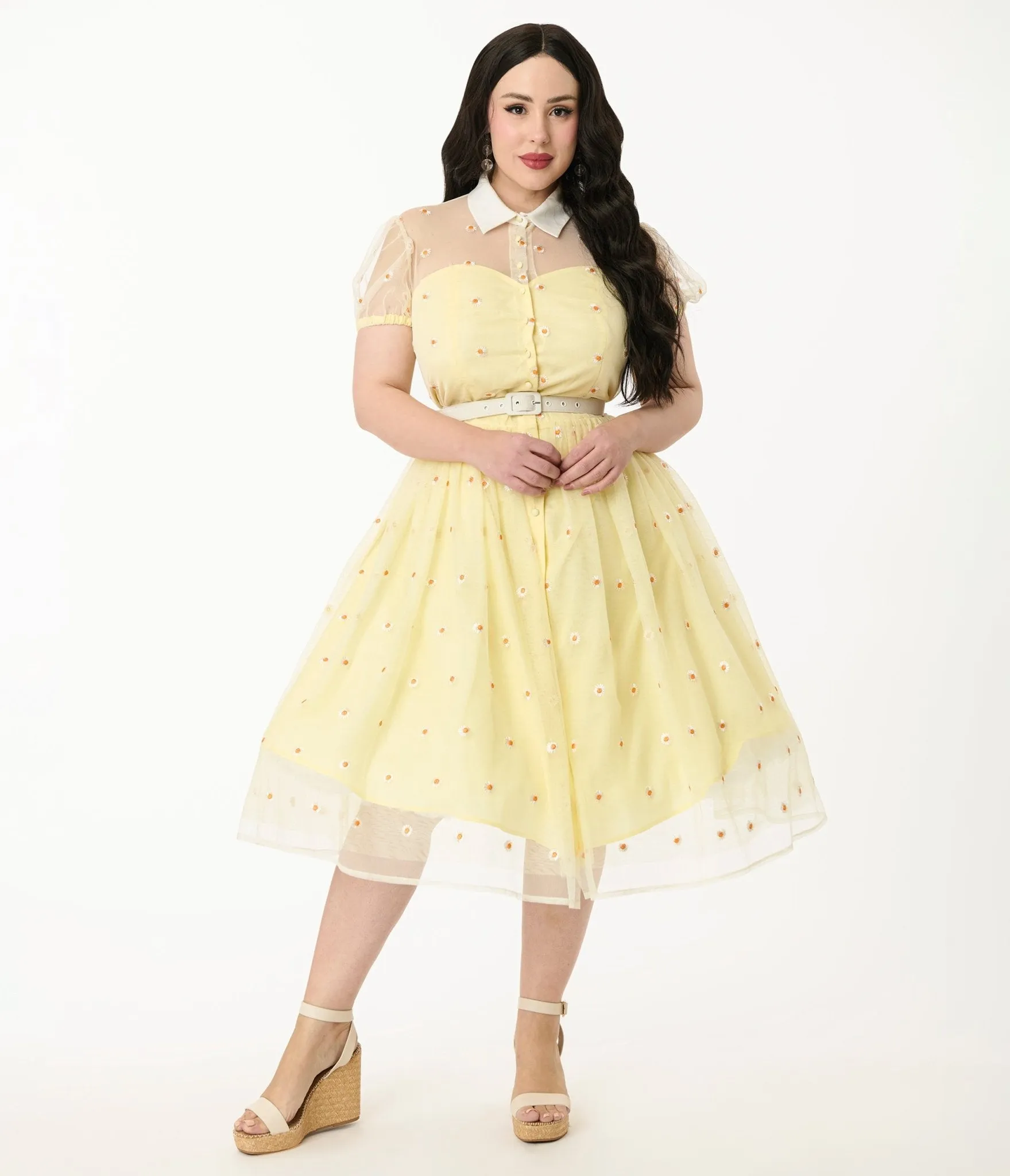 Unique Vintage Plus Size Yellow Daisy Print Hollie Swing Dress Casual Everyday Look