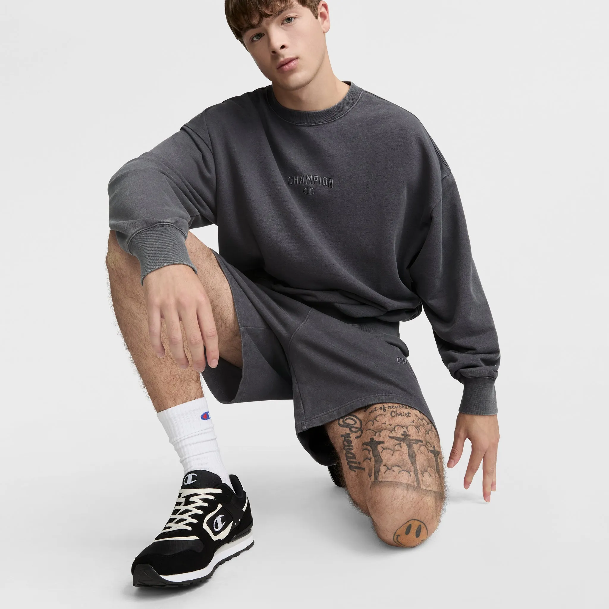 Vintage Wash Crewneck Sweatshirt Urban Street Look