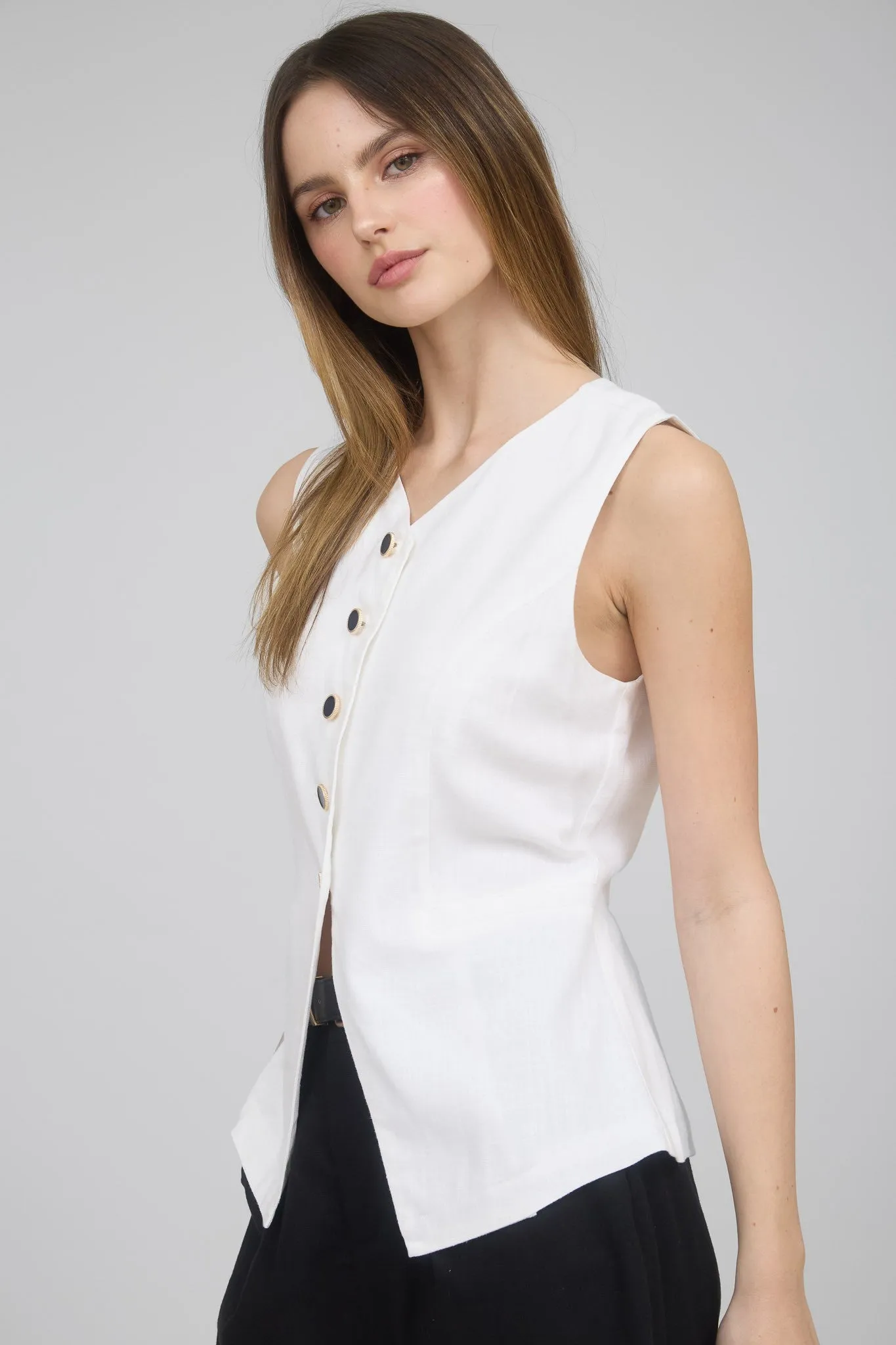 Wren Vest Everyday Casual Look